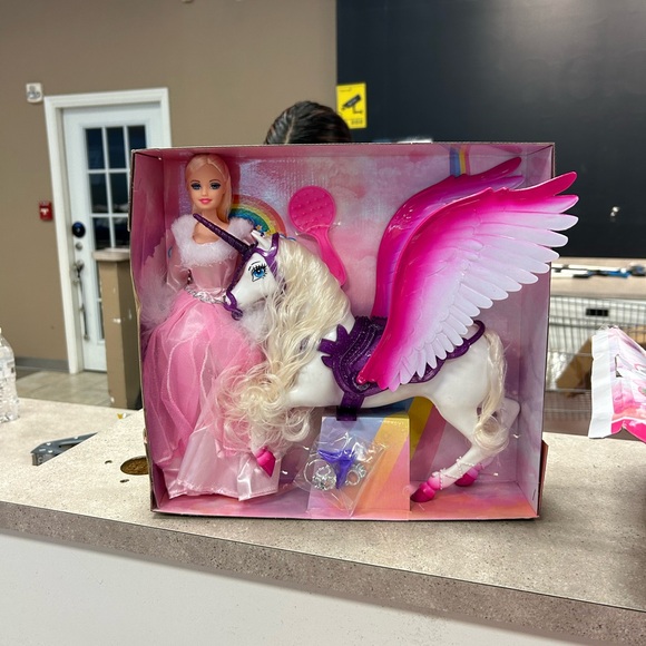 BETTINA White Unicorn🦄Set&12"FairyTale Princess👸🏽DollColor🌈ChangeHairHorse🦄 - Picture 5 of 9